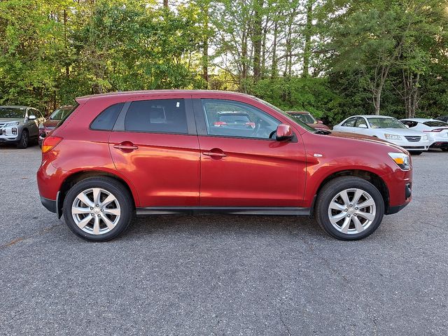 Vehicle image 4 of 30