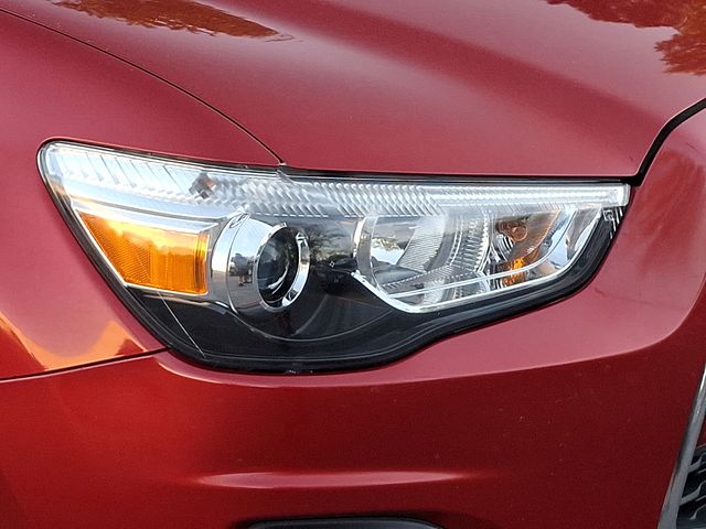 Vehicle image 9 of 30