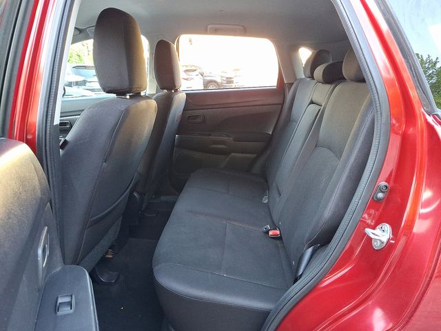 Vehicle image 11 of 30