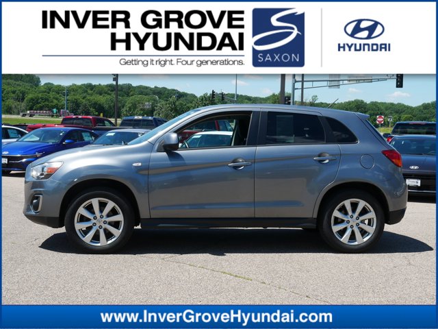 Vehicle image 8 of 27