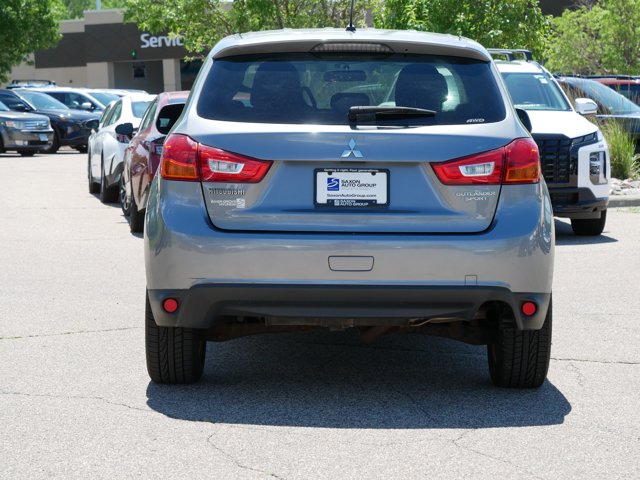 Vehicle image 6 of 27