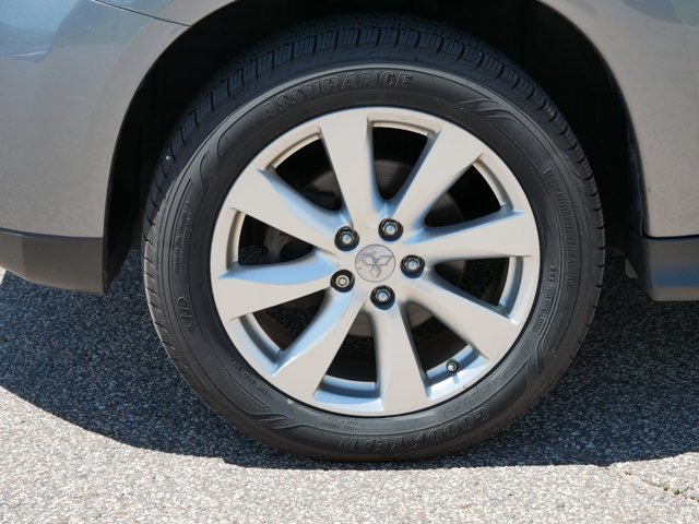Vehicle image 9 of 27