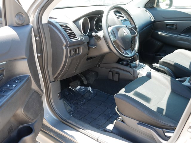 Vehicle image 26 of 27