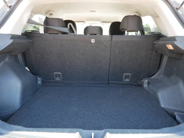 Vehicle image 10 of 27