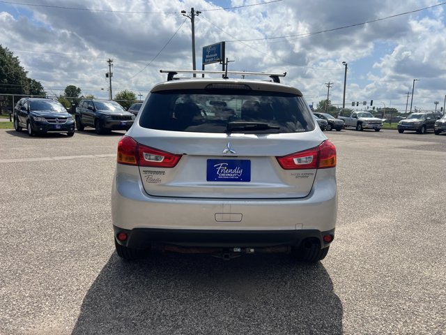 Vehicle image 6 of 27