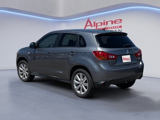 Vehicle image 11 of 39