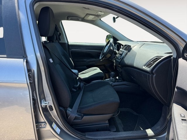 Vehicle image 18 of 39