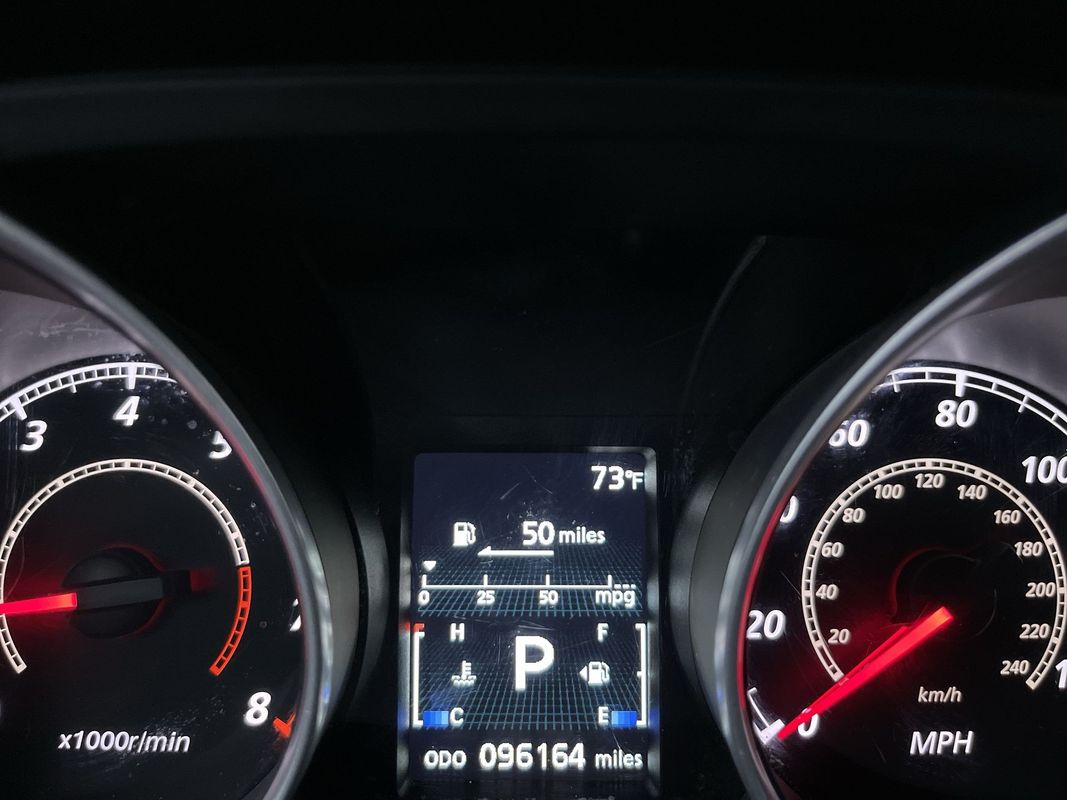 Vehicle image 19 of 38