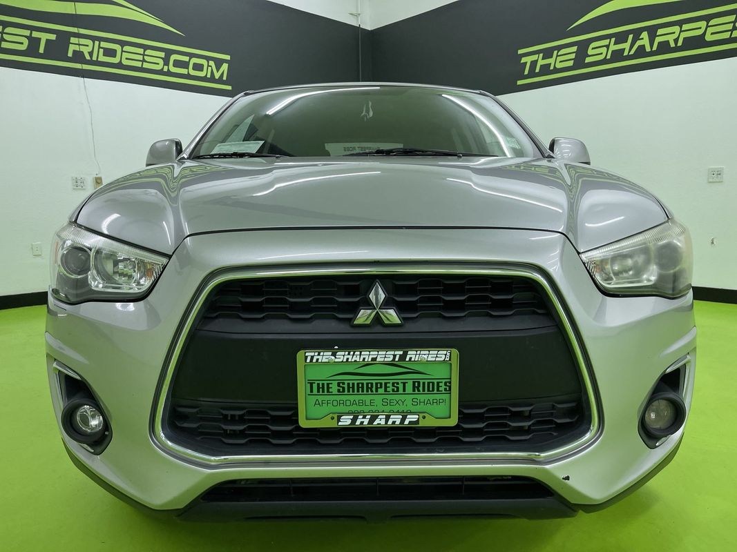 Vehicle image 2 of 38
