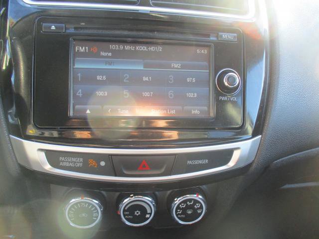 Vehicle image 19 of 20