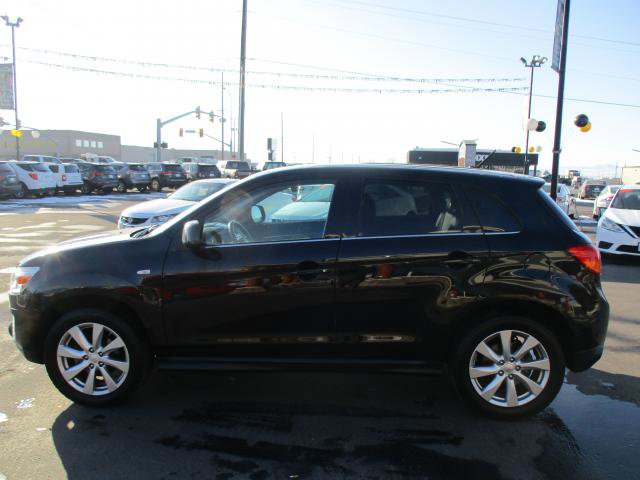 Vehicle image 8 of 20