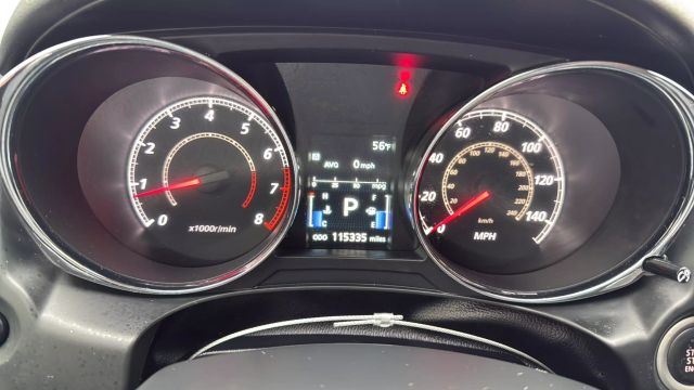 Vehicle image 16 of 31