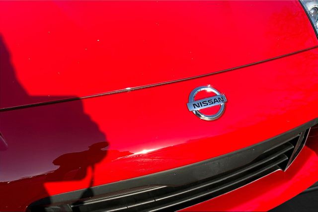 Vehicle image 7 of 31