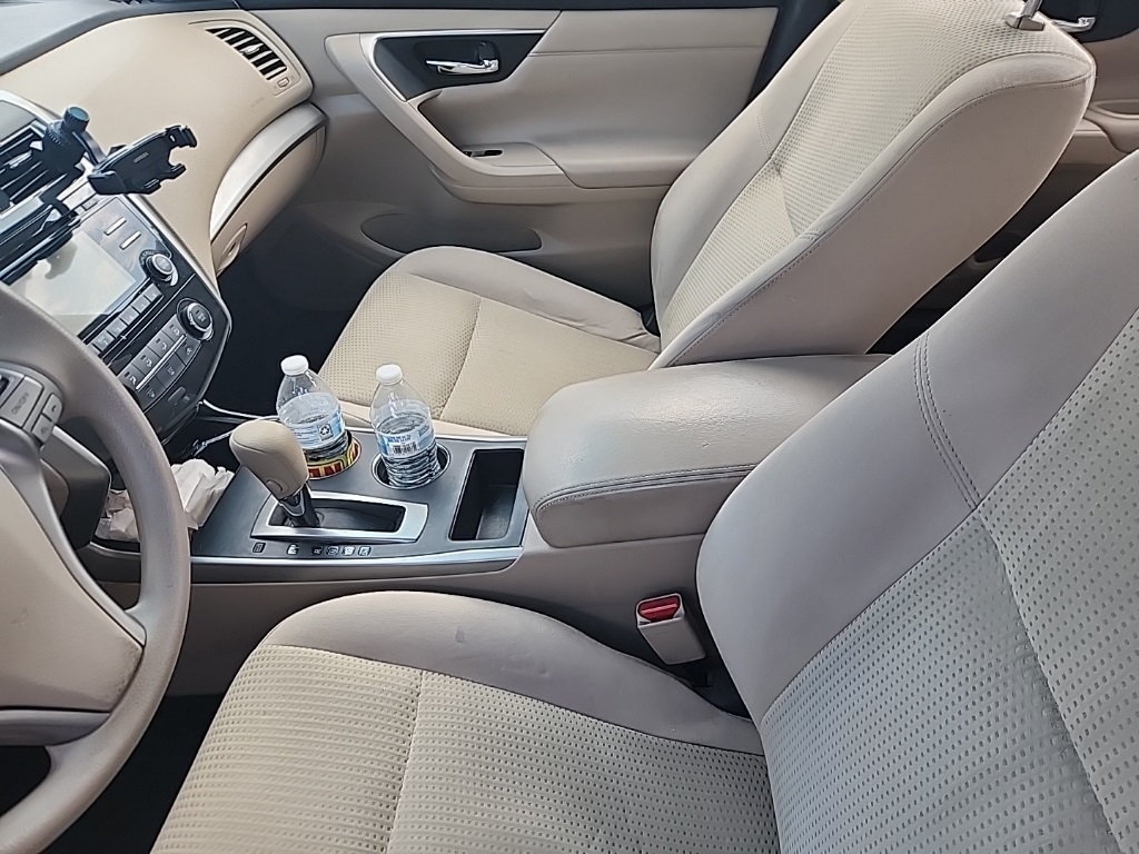 2015 Nissan Altima 2.5 S Image 5 of 5
