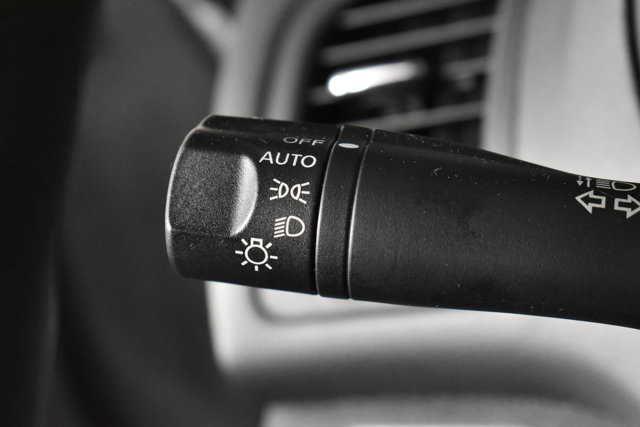 2015 Nissan Altima 2.5 S Image 40 of 53