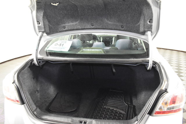 2015 Nissan Altima 2.5 S Image 14 of 53
