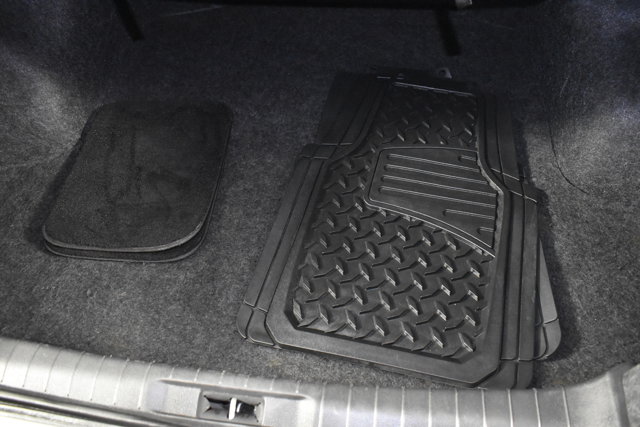 2015 Nissan Altima 2.5 S Image 15 of 53