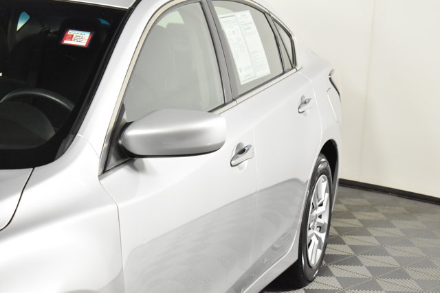 2015 Nissan Altima 2.5 S Image 52 of 53