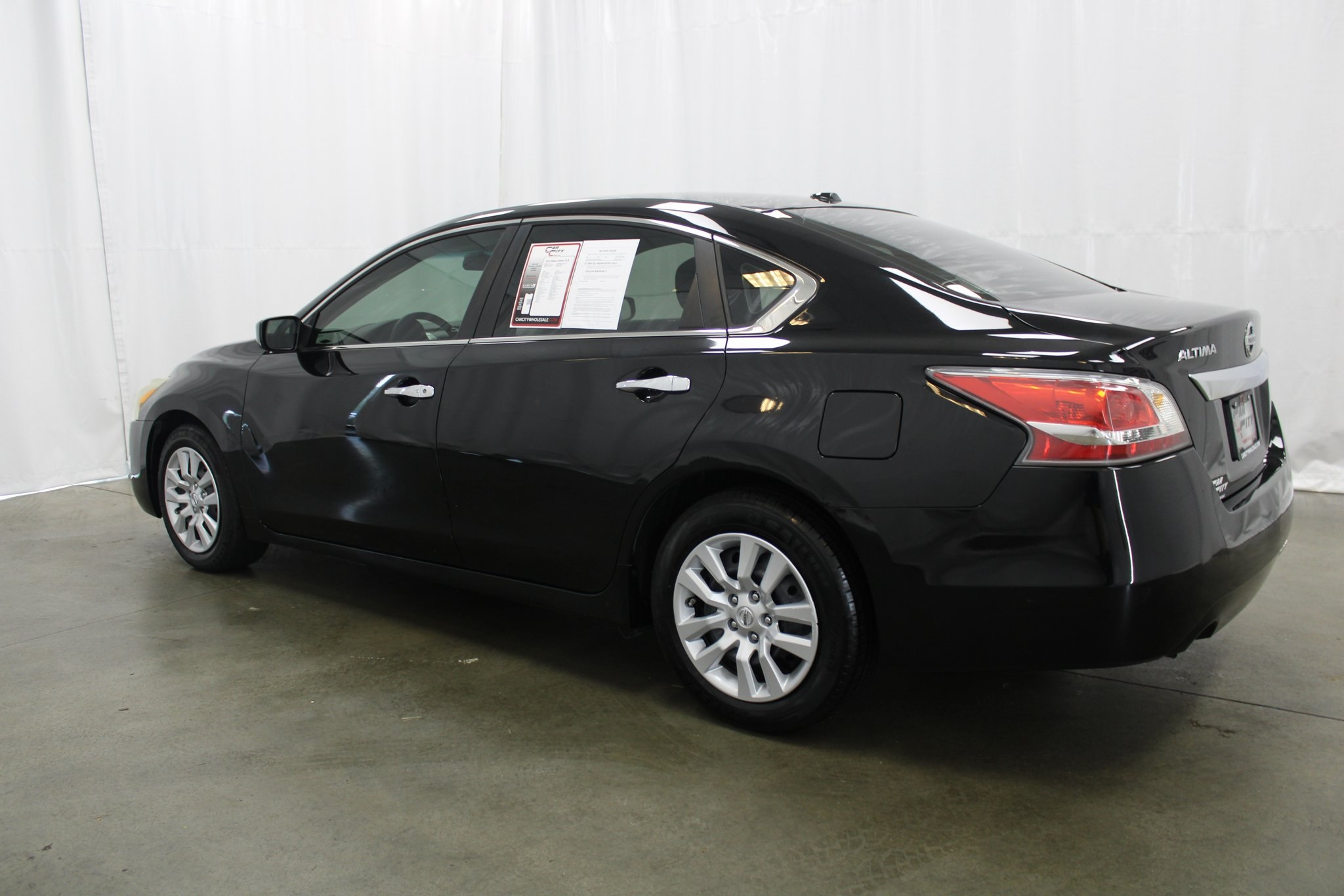 Vehicle image 6 of 41