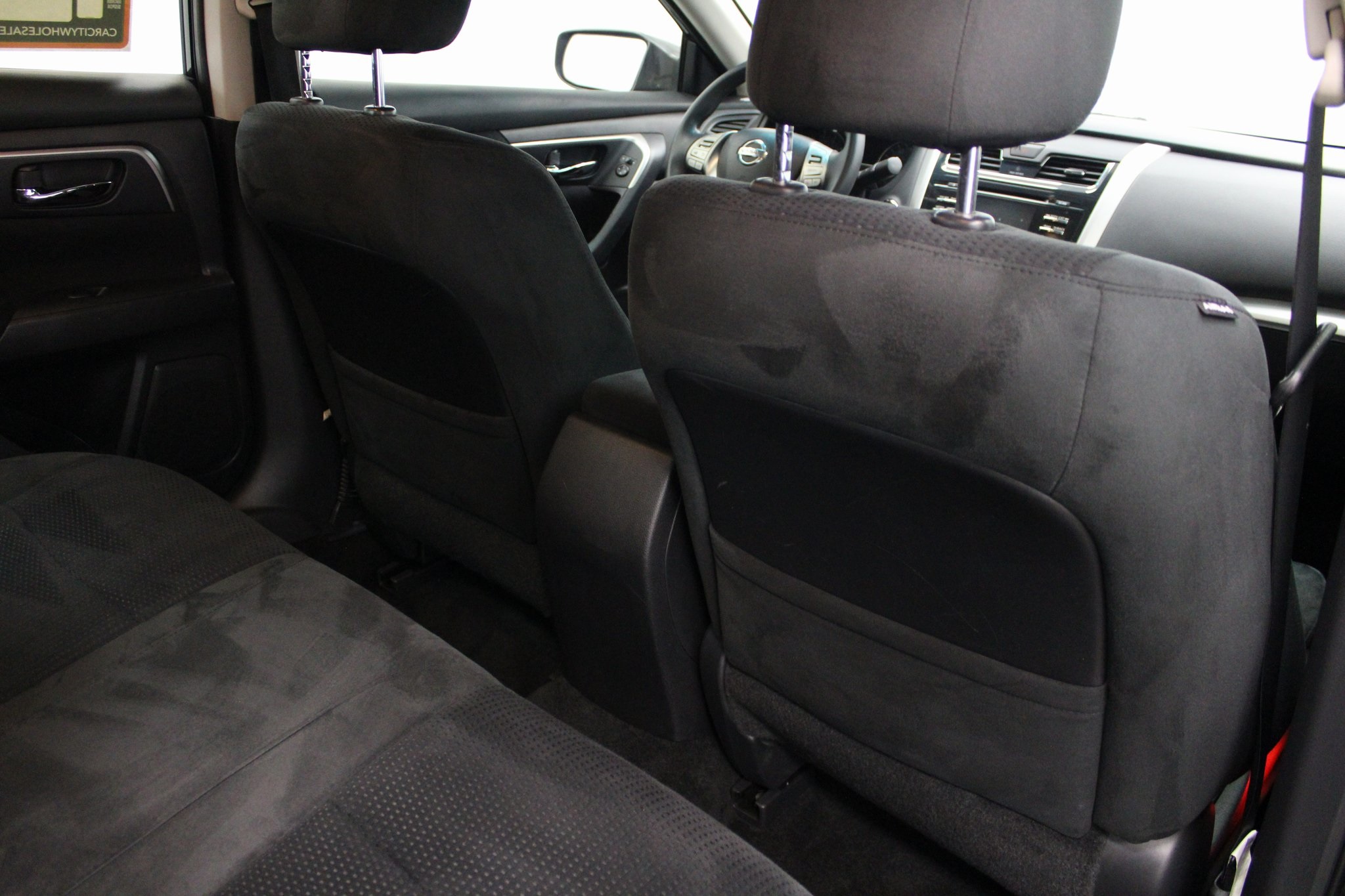 Vehicle image 11 of 41