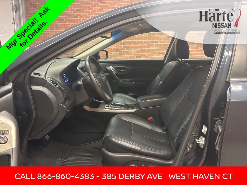 2015 Nissan Altima 2.5 SL Image 38 of 56