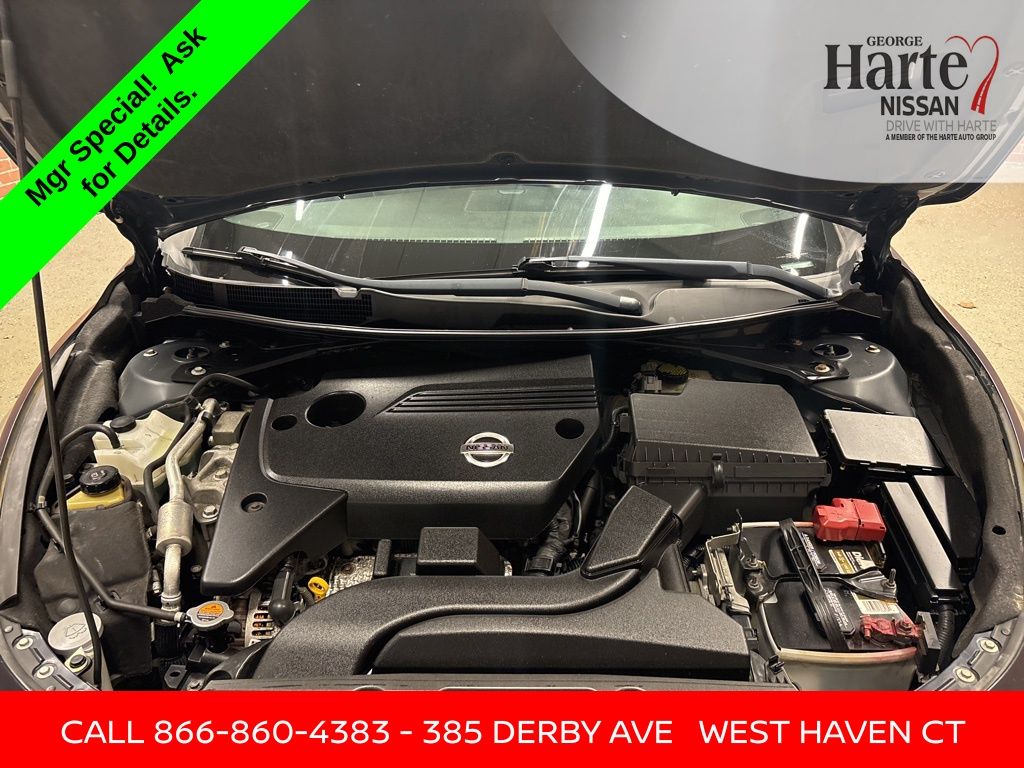 2015 Nissan Altima 2.5 SL Image 9 of 56