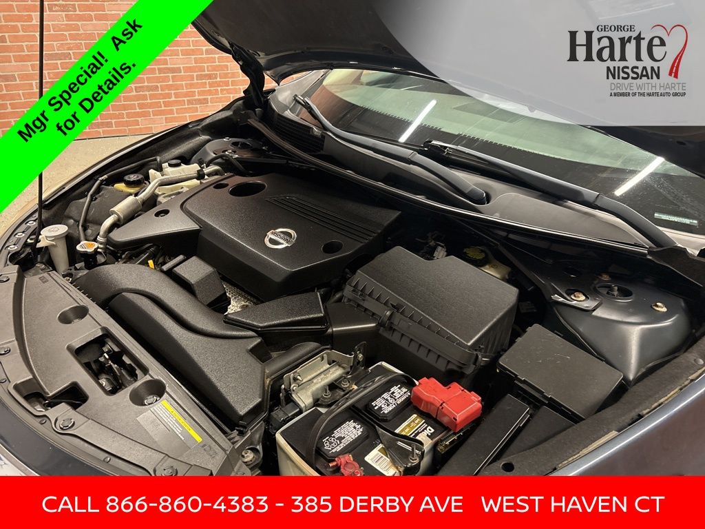 2015 Nissan Altima 2.5 SL Image 10 of 56