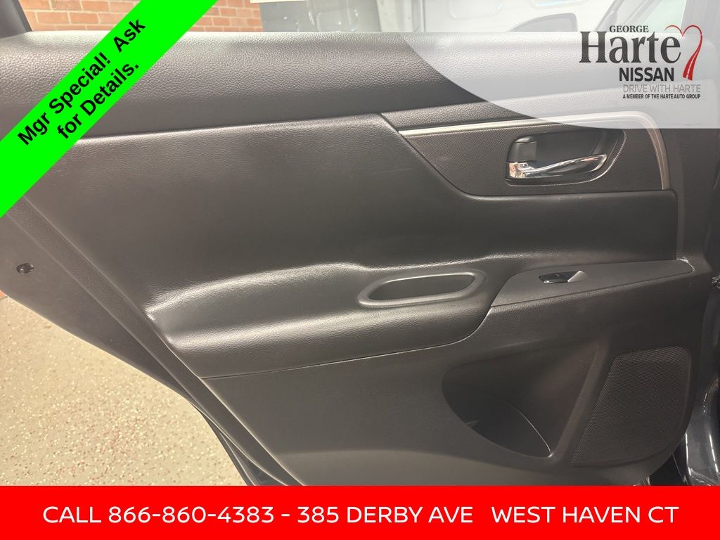 2015 Nissan Altima 2.5 SL Image 44 of 56