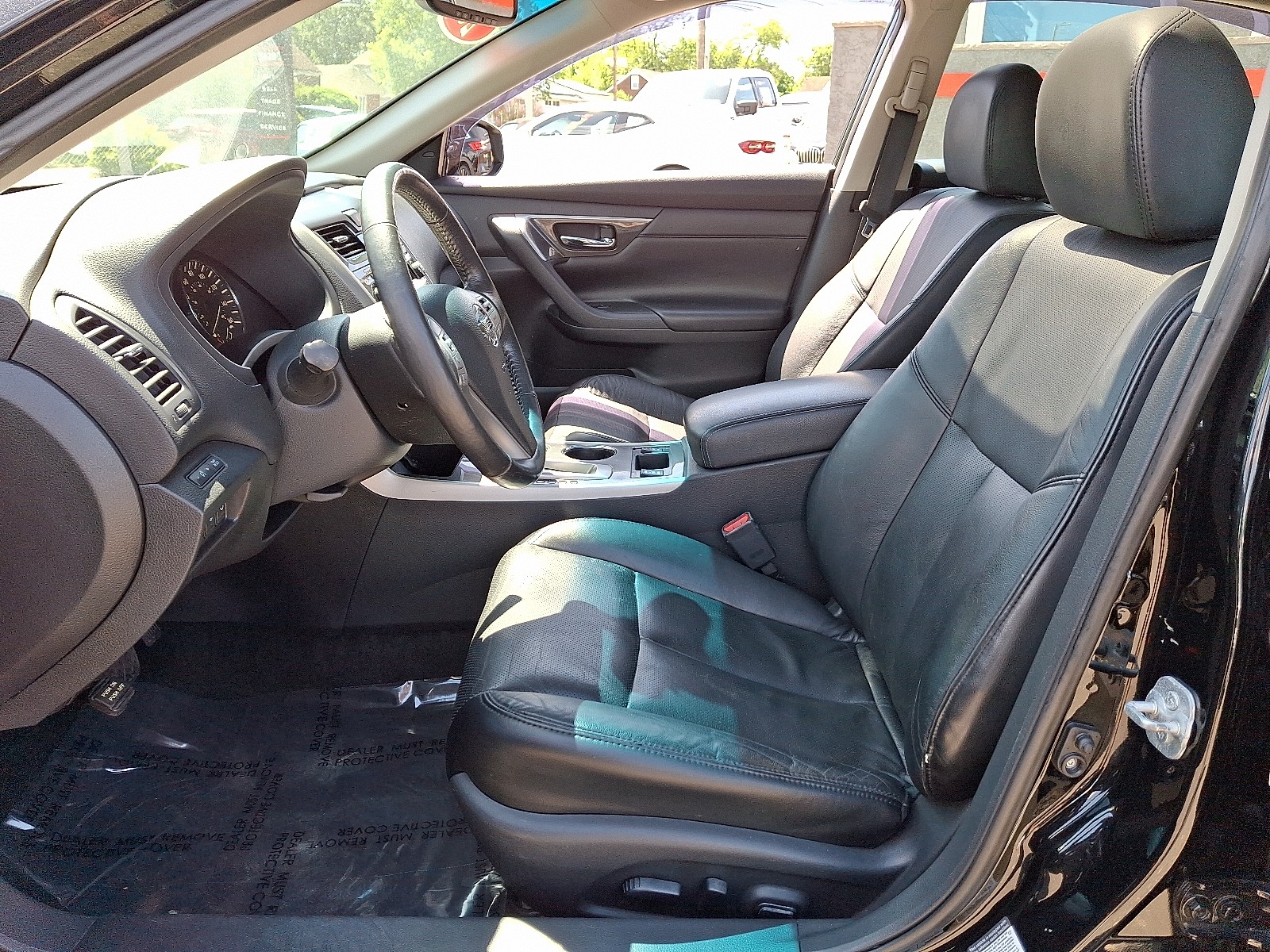 2015 Nissan Altima 2.5 SL Image 14 of 32