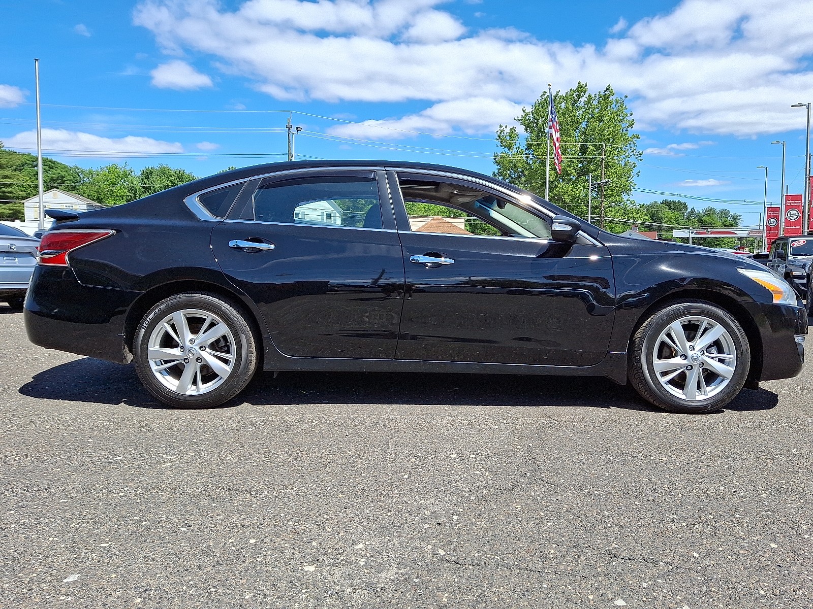 2015 Nissan Altima 2.5 SL Image 5 of 32