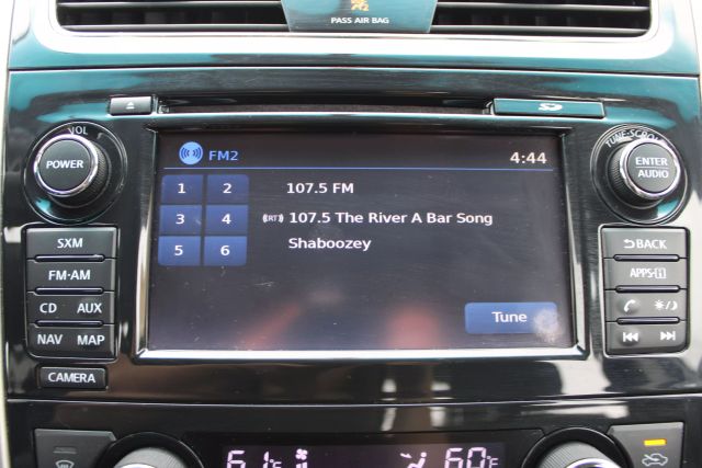 2015 Nissan Altima 2.5 SL Image 11 of 41