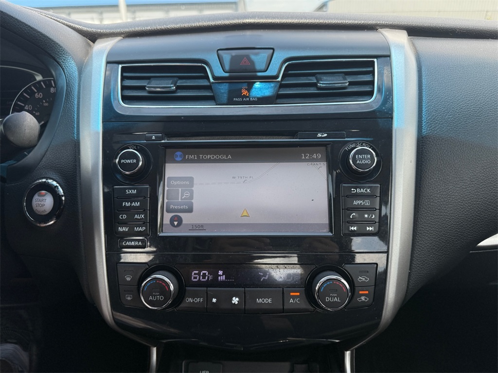 2015 Nissan Altima 2.5 SV Image 18 of 22
