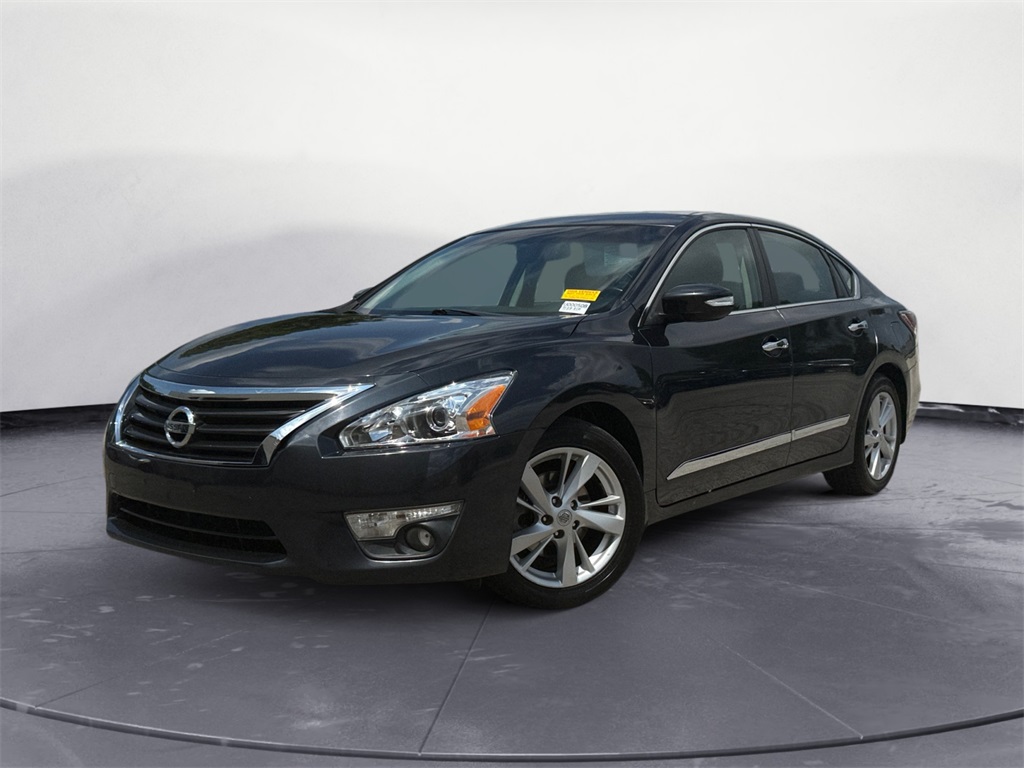 2015 Nissan Altima 2.5 SV Image 1 of 22