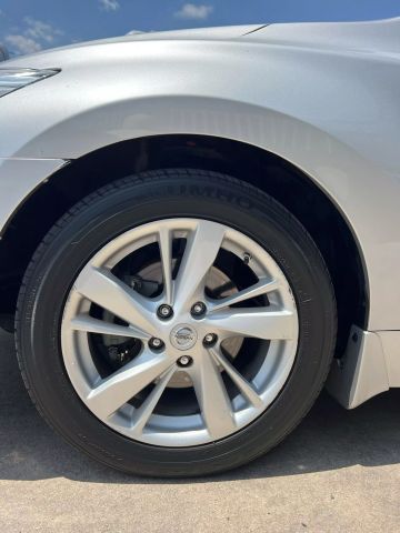Vehicle image 33 of 33