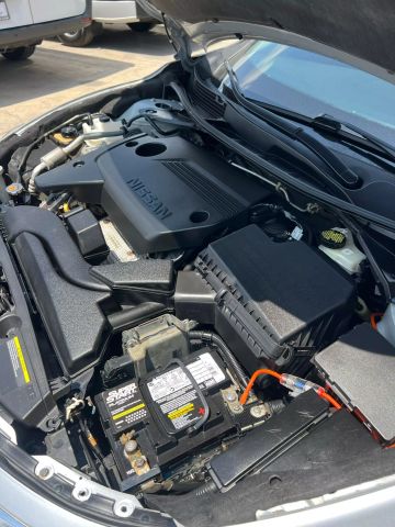 Vehicle image 12 of 33