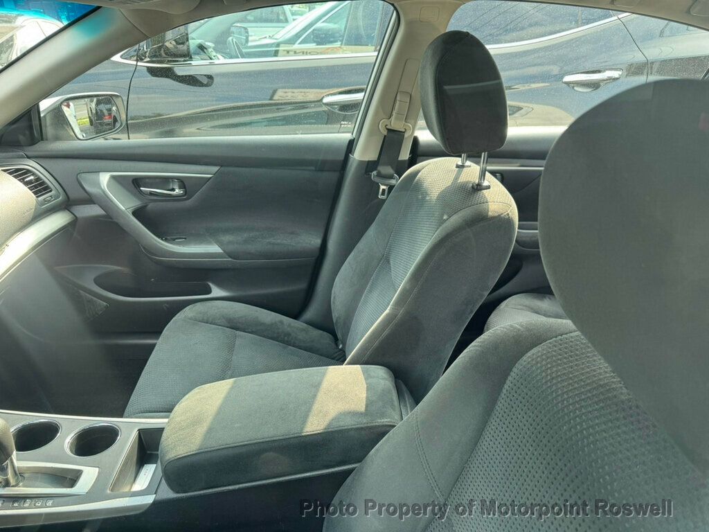 2015 Nissan Altima 2.5 SV Image 5 of 5