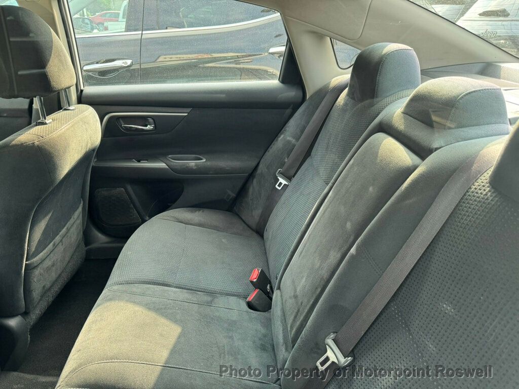 2015 Nissan Altima 2.5 SV Image 4 of 5