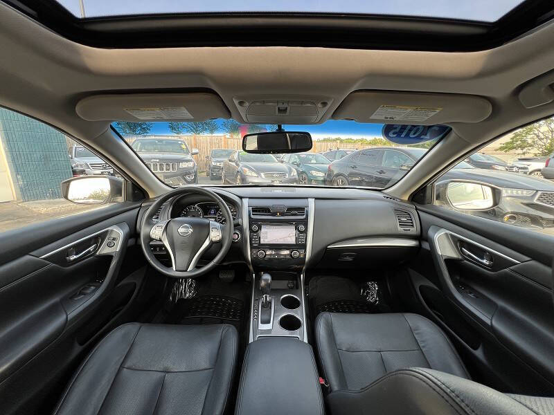 2015 Nissan Altima 2.5 SL Image 19 of 27
