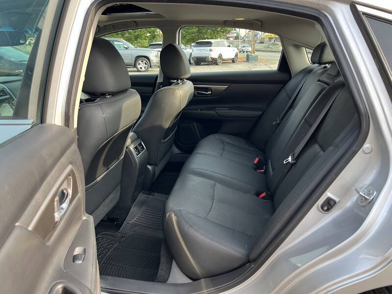 2015 Nissan Altima 2.5 SL Image 15 of 27