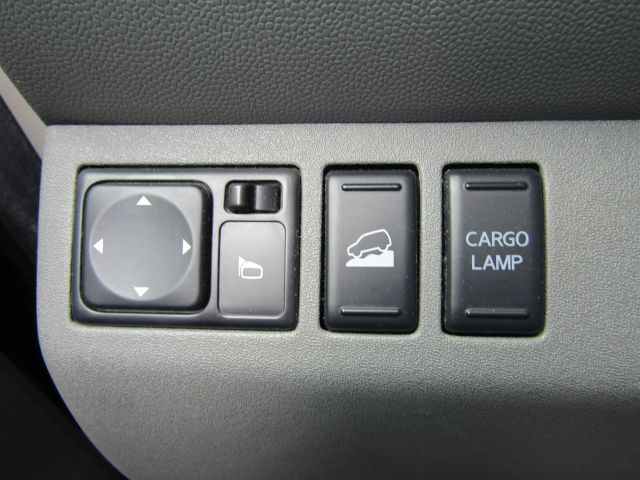 2015 Nissan Frontier SV Image 20 of 25