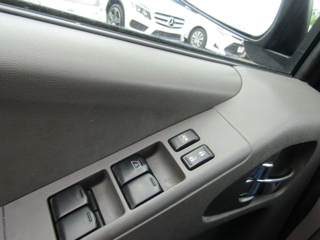 2015 Nissan Frontier SV Image 25 of 25