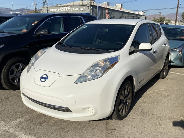 Vehicle image 6 of 18