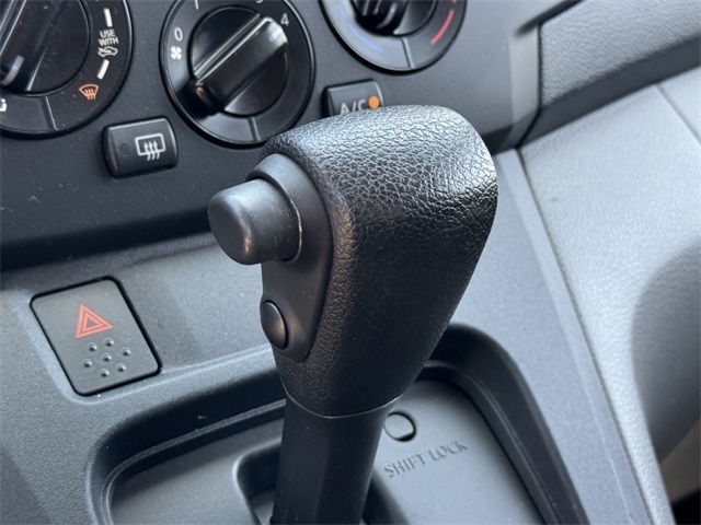 Vehicle image 20 of 34