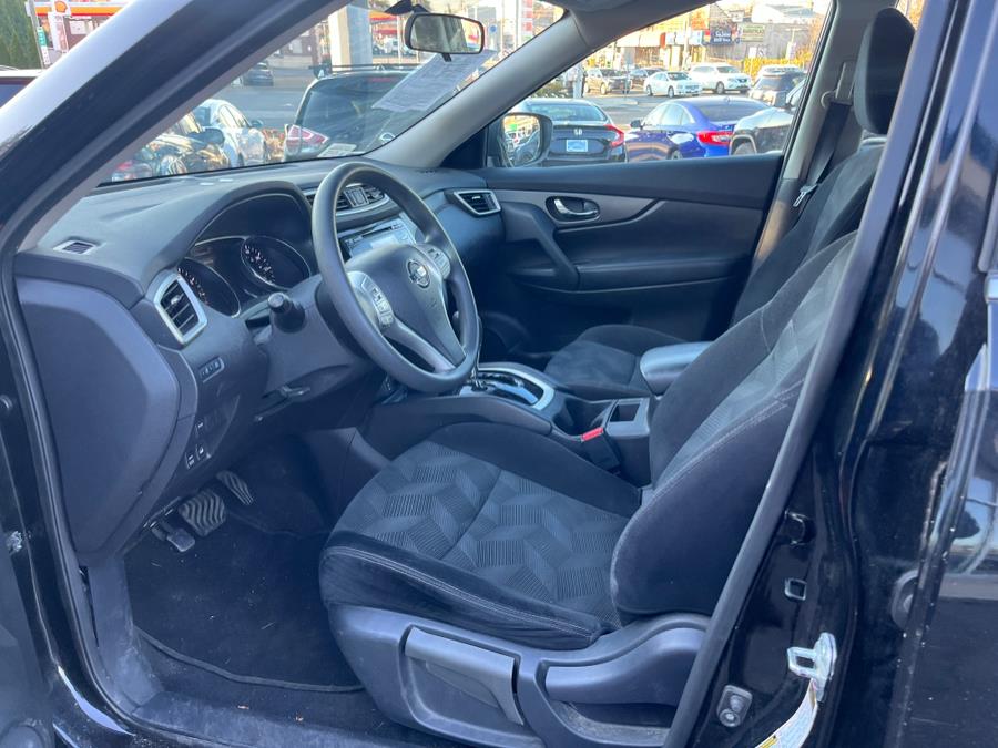 Vehicle image 17 of 27