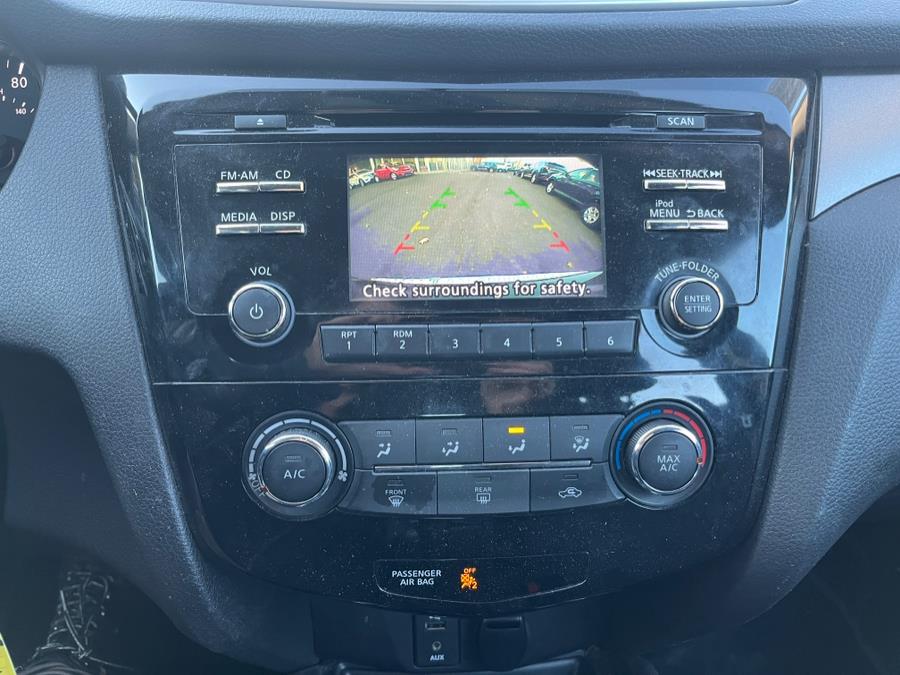 Vehicle image 18 of 27