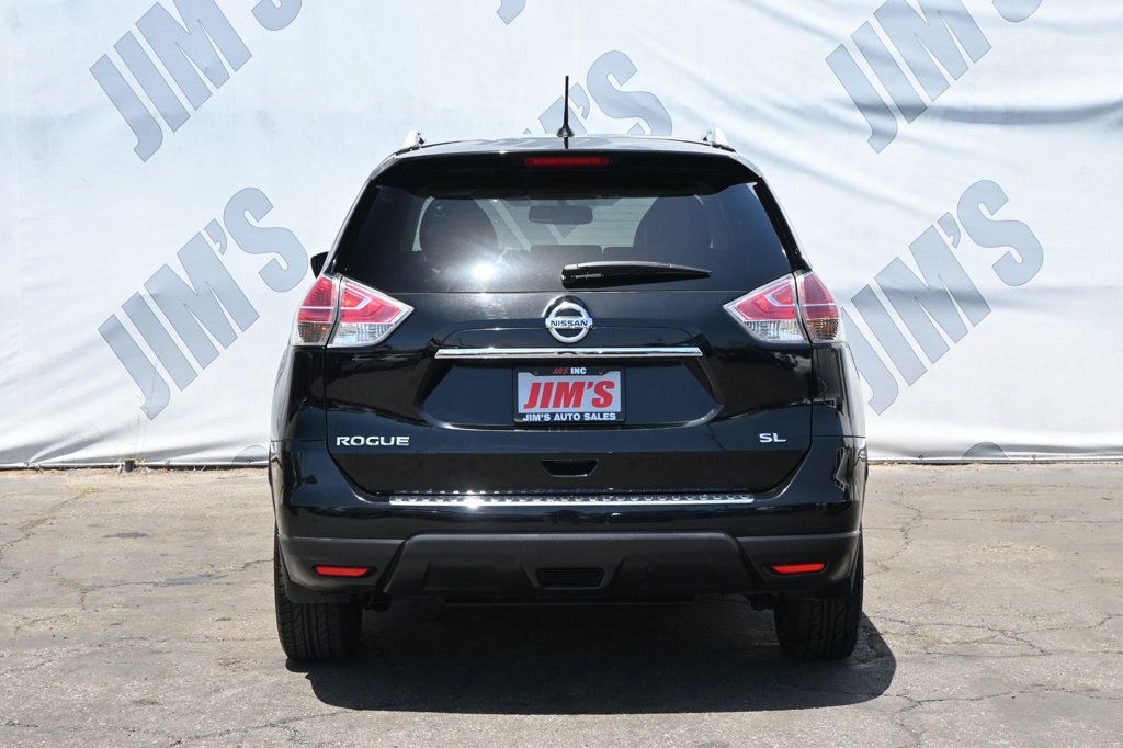 Vehicle image 5 of 19