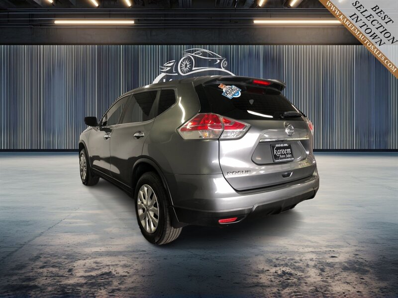 Vehicle image 7 of 24