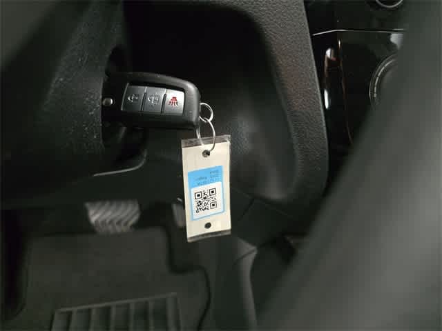 Vehicle image 36 of 48