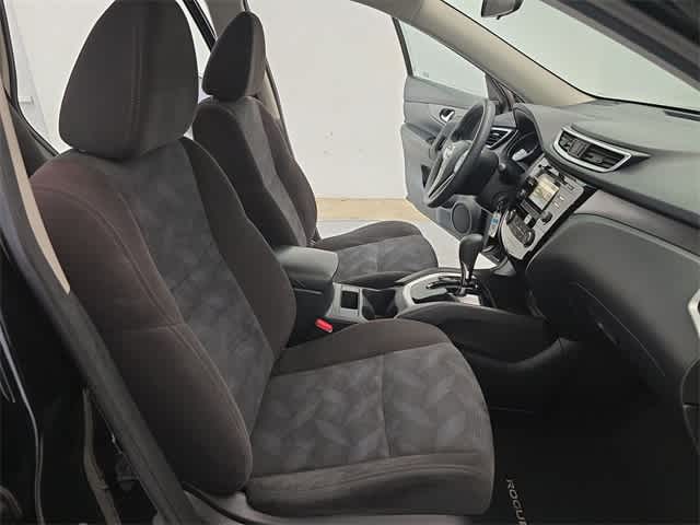 Vehicle image 22 of 48