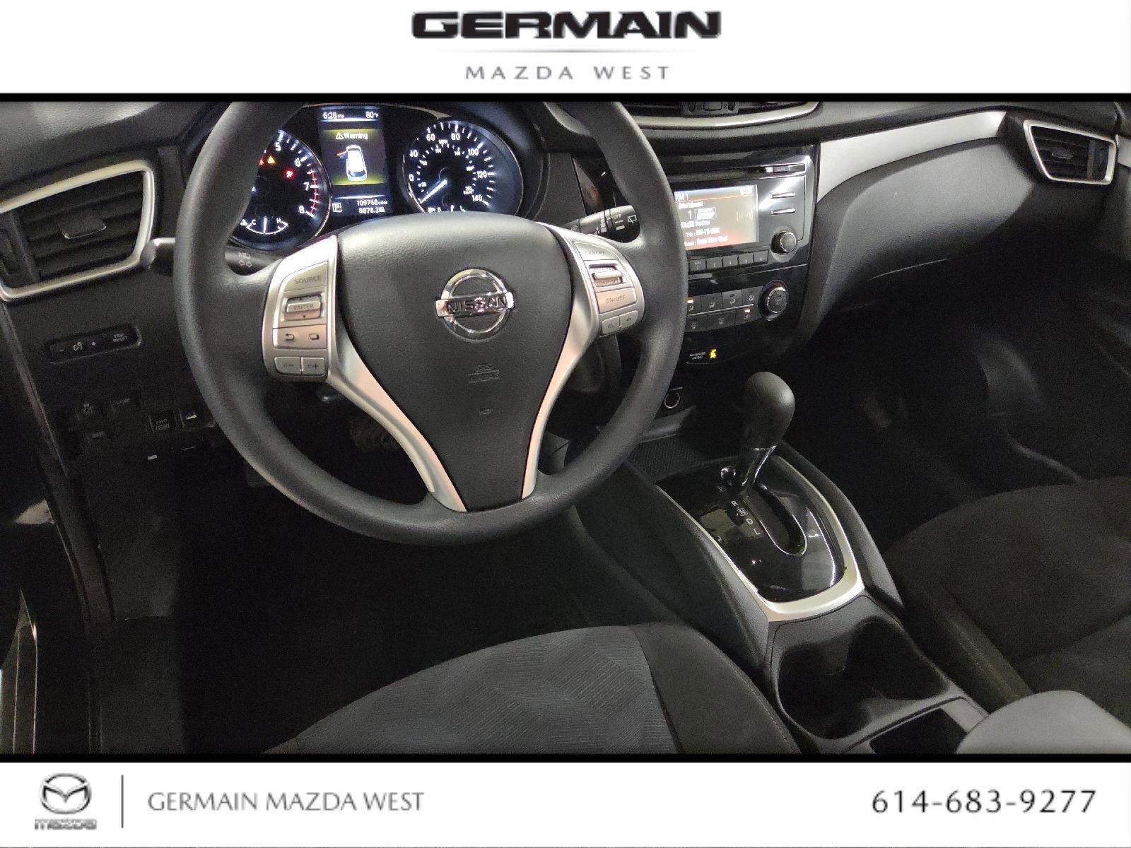 Vehicle image 28 of 30